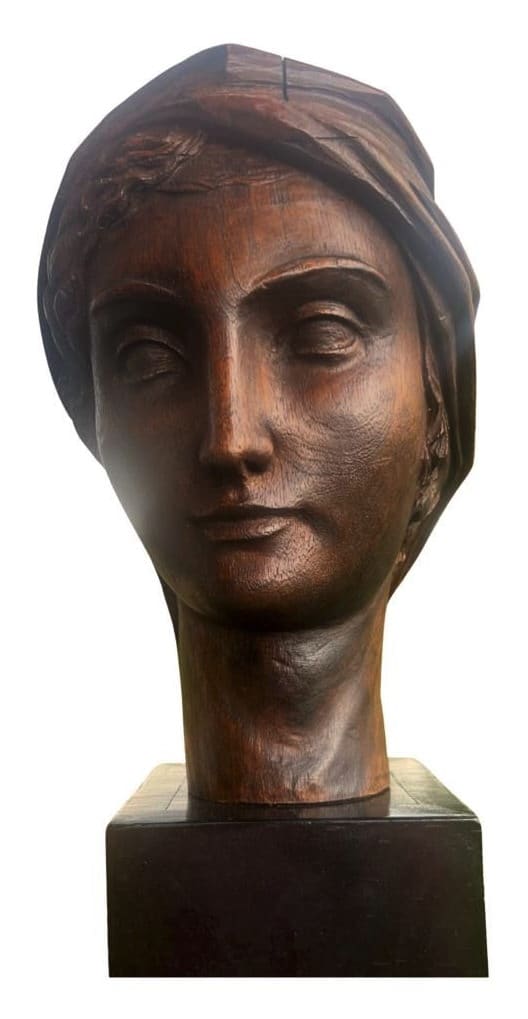 Cabeza de mujer